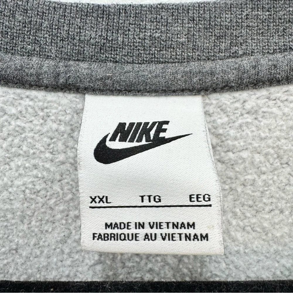 Nike Men's Heather Gray white Crewneck Sweater sweatshirt Sz XXL